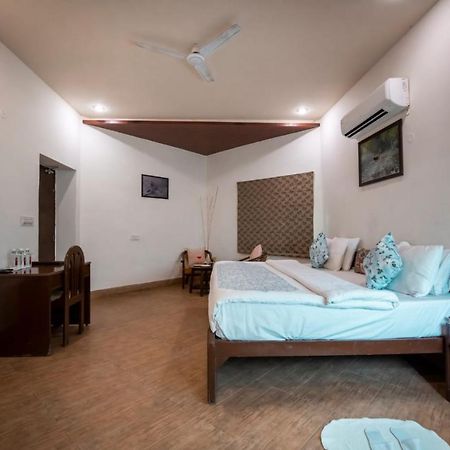 The Fern Ranthambore Forest Resort Rajasthan サワイ・マドプール エクステリア 写真